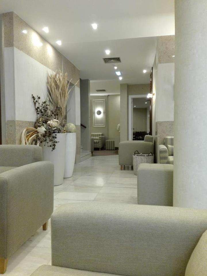 Hotel Do Centro ฟุงชาล ภายนอก รูปภาพ