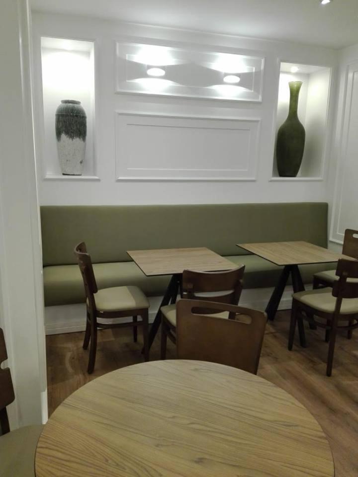 Hotel Do Centro ฟุงชาล ภายนอก รูปภาพ